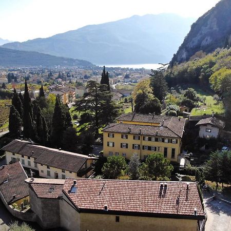 San Giacomo Apartments Riva del Garda Bagian luar foto